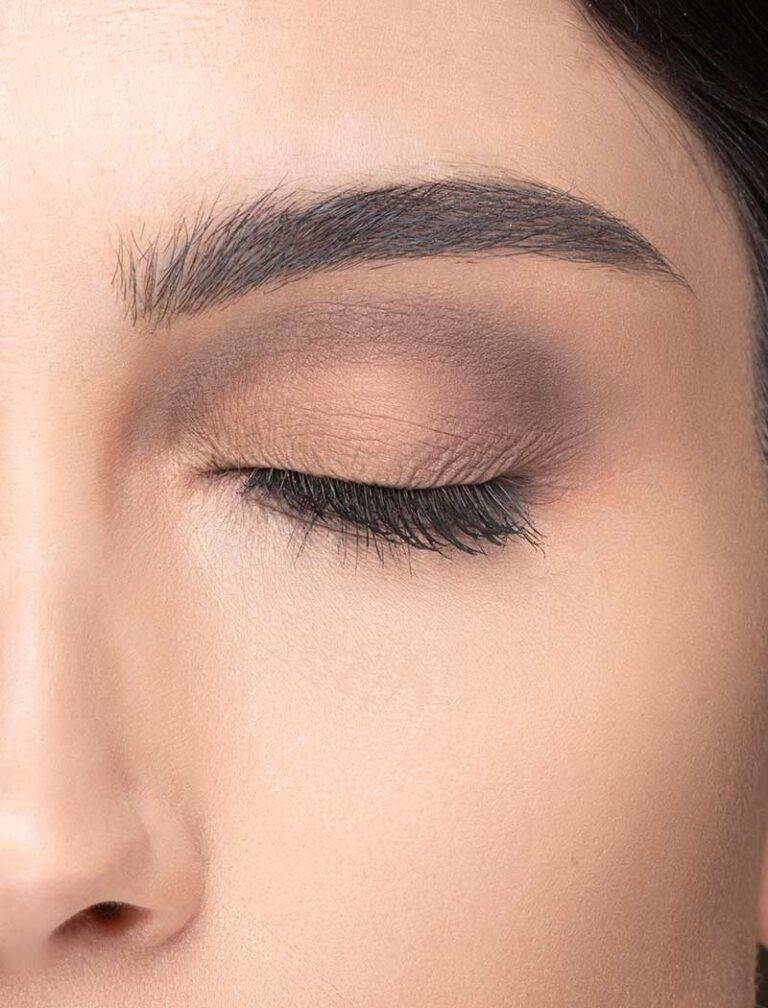 DE301_DOUBLE-EYESHADOW_FRONTALE-1